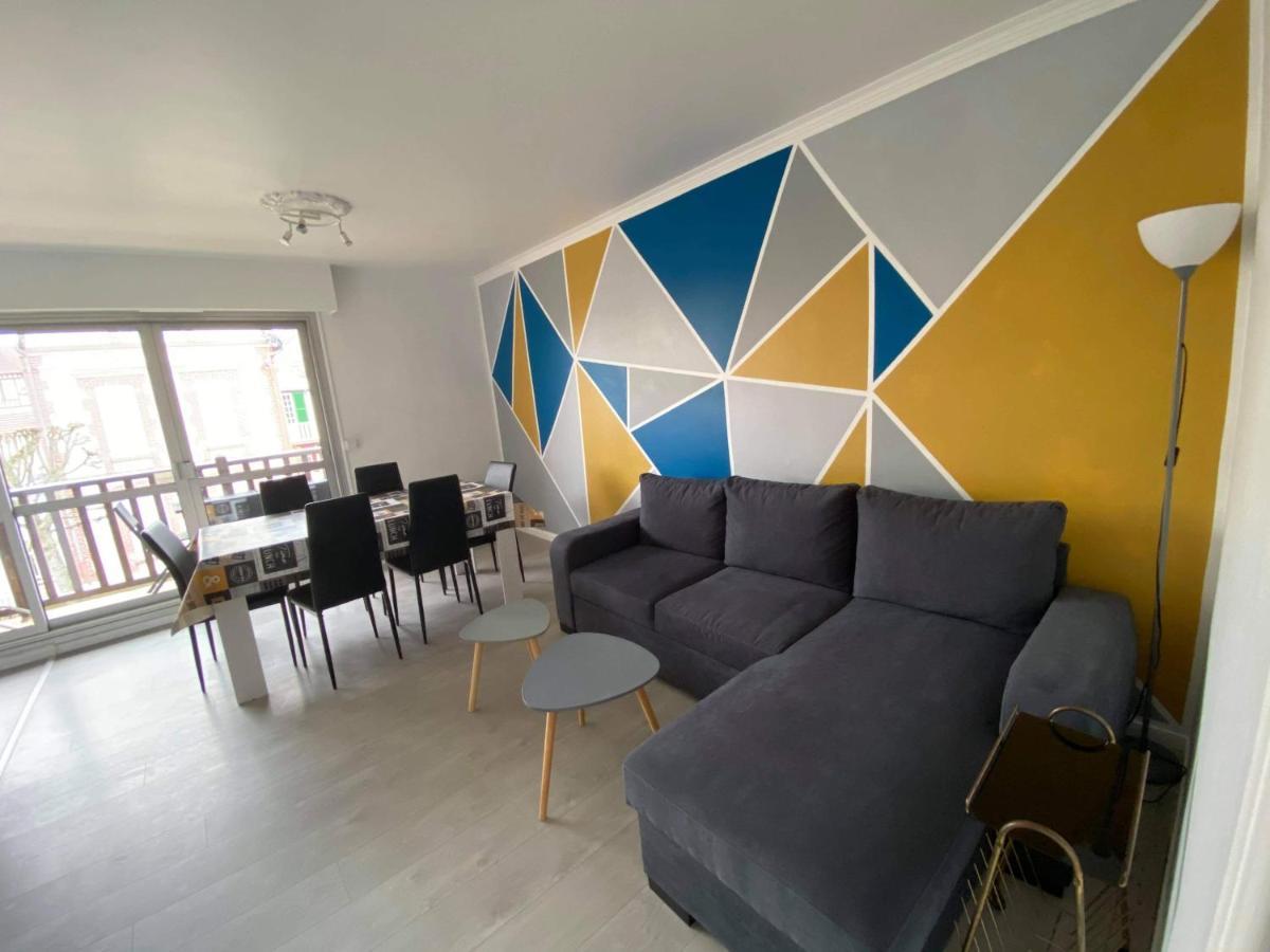 Cabourg Centre, Appartement Pour 4 Personnes A 100M De La Mer Ngoại thất bức ảnh